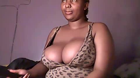 Romina 26 online show from June 21, 3:20 am