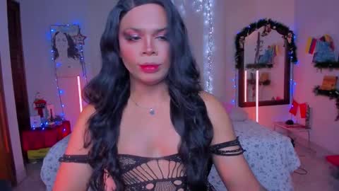 Romi Rouse online show from December 2, 11:48 am