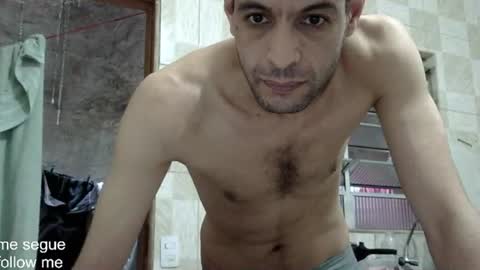 ronny online show from January 3, 8:22 pm