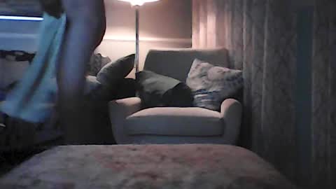 ronvlv online show from July 17, 1:34 am