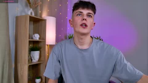 Rony online show from February 3, 8:03 pm