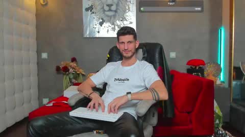 onlyfans-   online show from February 17, 10:25 pm