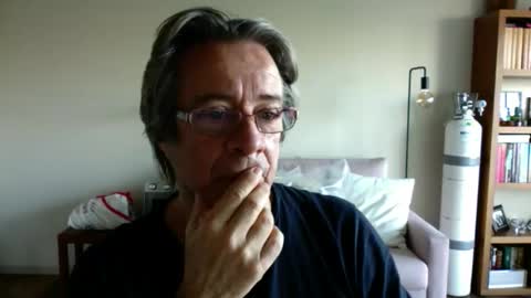 Snapshot of rooger57 chatting on January 18, 8:51 am rooger57 online show from January 18, 8:51 am