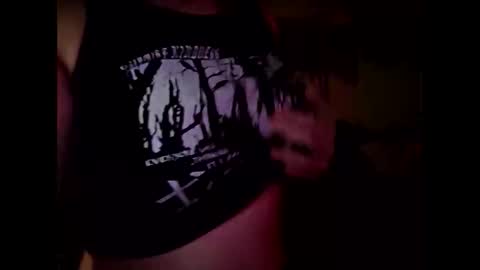 Snapshot of roozzzof chatting on September 17, 11:50 pm rooz online show from September 17, 11:50 pm