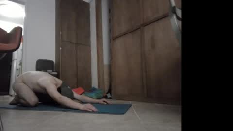 rorenjooo online show from April 1, 1:50 am