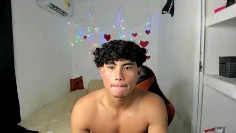 Snapshot of rory_peters_ chatting on February 18, 5:53 pm rory_peters_ online show from February 18, 5:53 pm