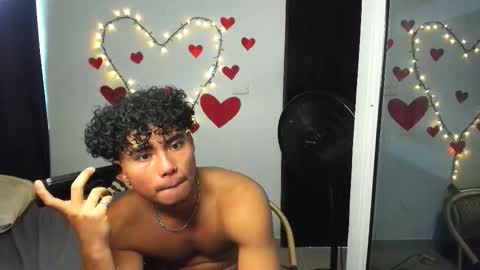 Snapshot of rory_peters_ chatting on February 27, 4:18 pm rory_peters_ online show from February 27, 4:18 pm