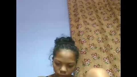 rosah225127 online show from May 29, 6:50 pm
