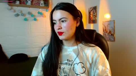 Snapshot of rosaliea chatting on May 14, 3:57 am R O S A L I A online show from May 14, 3:57 am