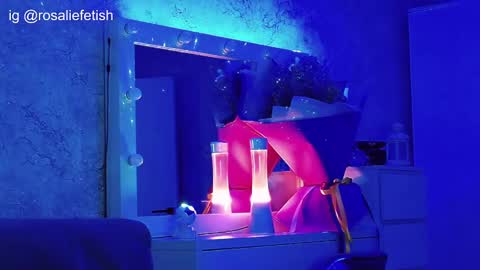 Rosalie online show from December 4, 4:27 pm