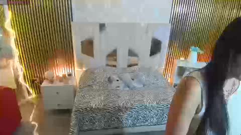 Snapshot of rosalind_tay chatting on September 11, 12:49 pm ROSALIN online show from September 11, 12:49 pm