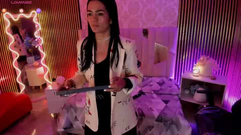 Snapshot of rosalind_tay chatting on October 16, 11:55 am ROSALIN online show from October 16, 11:55 am