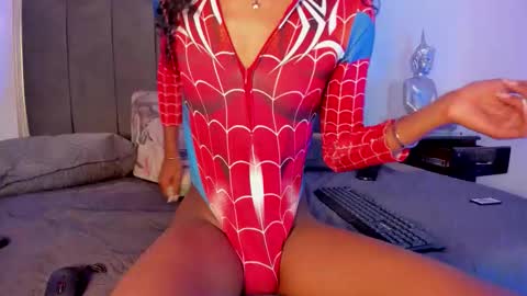 rosaly_rodman online show from February 23, 5:43 pm