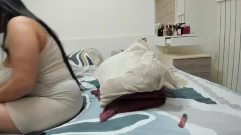 Rosa online show from April 16, 9:39 pm