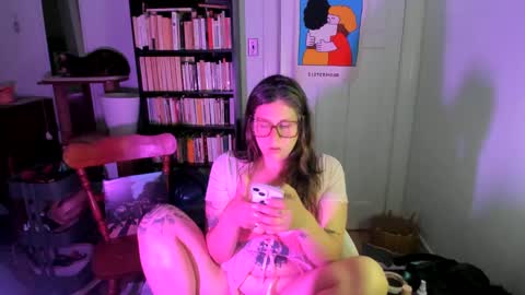 Snapshot of rose257044 chatting on September 11, 9:15 pm rose257044 online show from September 11, 9:15 pm