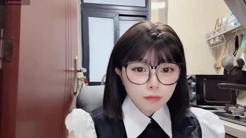 rose online show from November 4, 10:03 am