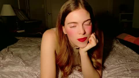 rose77782 online show from December 19, 1:07 am