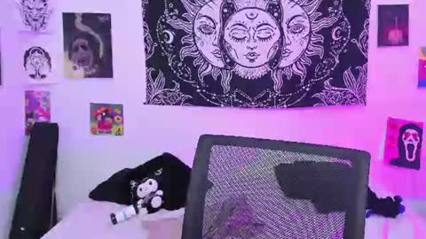 Snapshot of rose_72 chatting on July 10, 10:01 pm Ally online show from July 10, 10:01 pm