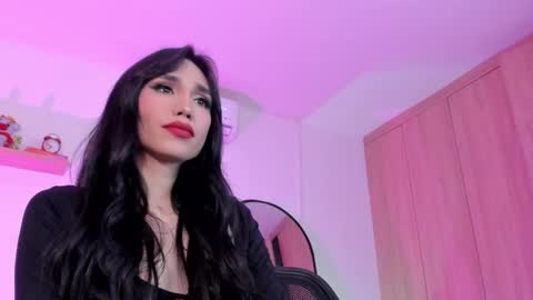 Snapshot of rose__saenz chatting on February 2, 7:23 pm Rose Saenz online show from February 2, 7:23 pm