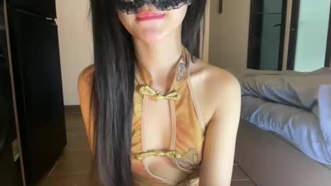 Snapshot of rose_ah chatting on March 1, 4:03 am rose_ah online show from March 1, 4:03 am