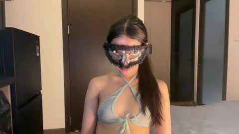 rose_ah online show from April 17, 3:53 am