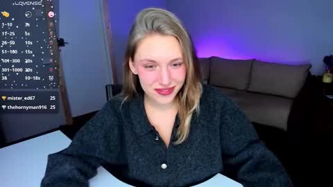 Rose but u can call me princess online show from December 1, 8:03 pm