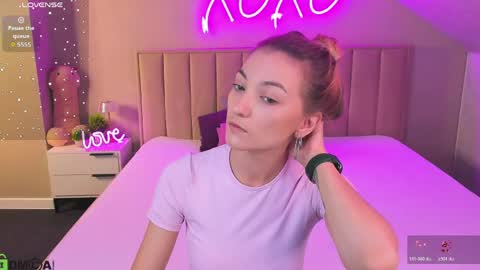 Snapshot of rose_dixon chatting on June 8, 11:27 pm Kimberlly online show from June 8, 11:27 pm
