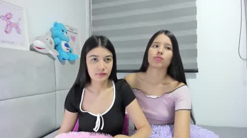 Rose y Miah online show from January 7, 2:03 am