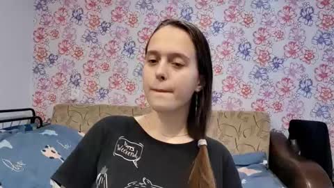 Sophie online show from November 27, 1:40 am