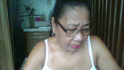 rosebelle66 online show from June 27, 2:27 am