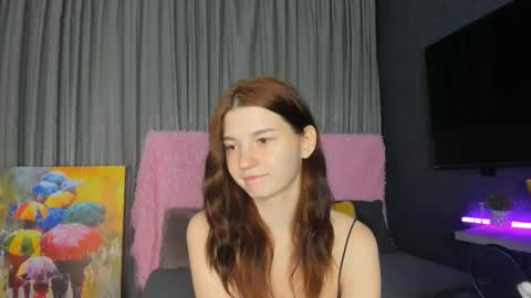 Snapshot of roseblanche2k chatting on October 12, 10:09 pm Florin online show from October 12, 10:09 pm