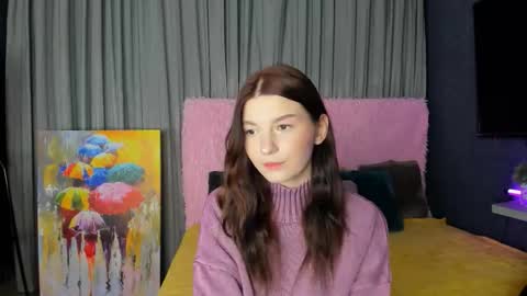 Snapshot of roseblanche2k chatting on October 26, 11:31 pm Florin online show from October 26, 11:31 pm