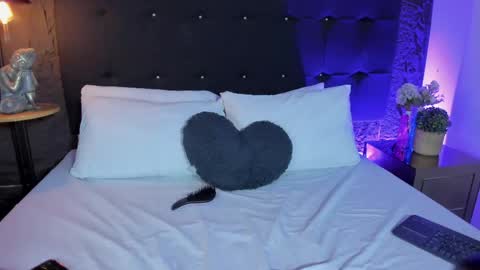 Rose  online show from April 24, 4:59 am