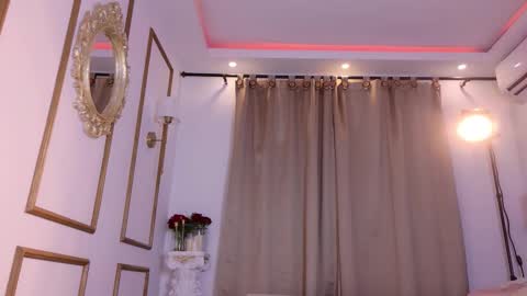 rosedelic online show from March 18, 5:10 am