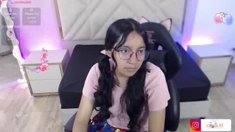 rosee_tay1 online show from December 19, 11:50 am