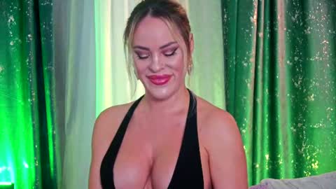 Sonia online show from July 17, 6:57 pm