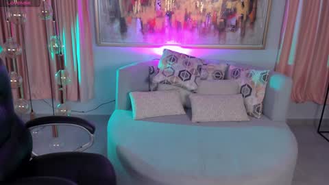 Rose  online show from January 28, 7:53 pm