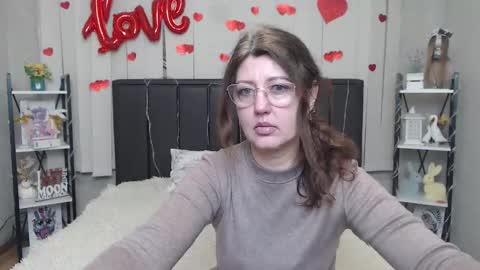 RoseHille online show from March 15, 6:19 am