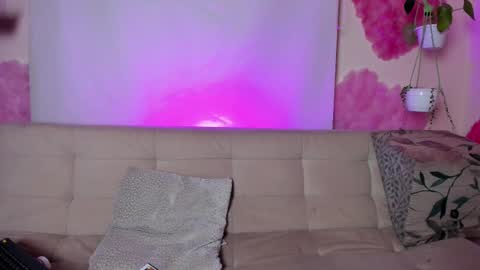 Lyla OF roselinedior online show from February 17, 5:53 pm