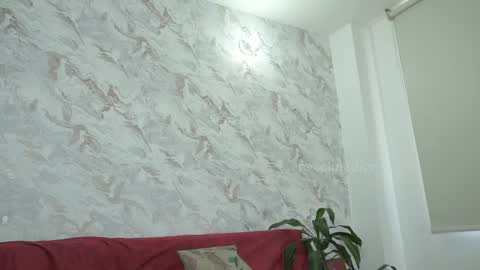 Lyla OF roselinedior online show from September 22, 2:30 pm