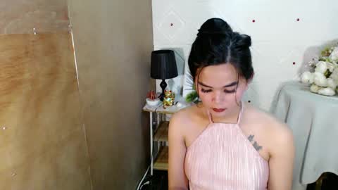 Snapshot of rosella_xx chatting on September 24, 2:59 am TONETH online show from September 24, 2:59 am