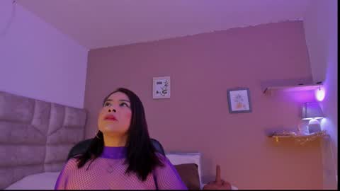 Snapshot of roselyn_caprice chatting on September 24, 9:34 am roselyn online show from September 24, 9:34 am