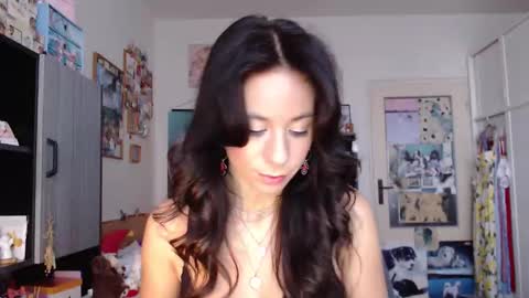 Rose online show from December 17, 1:06 pm