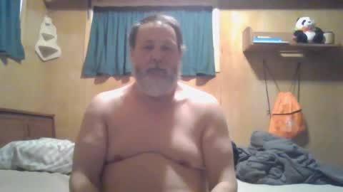 Snapshot of rosepanda chatting on March 9, 1:46 am Lost4gain online show from March 9, 1:46 am