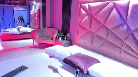 Rose online show from October 7, 6:21 am