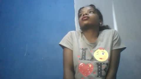 Snapshot of roseyaa chatting on September 25, 10:19 am Roseyaa online show from September 25, 10:19 am