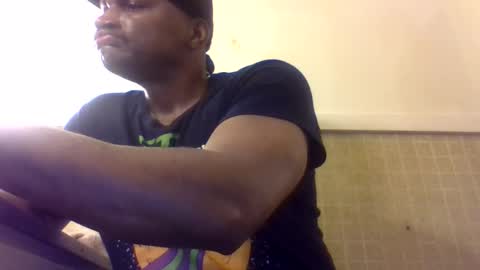 Roshun Haynes online show from May 10, 7:24 am