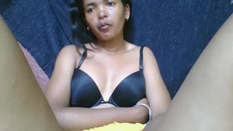 rosia685234 online show from January 7, 6:05 am