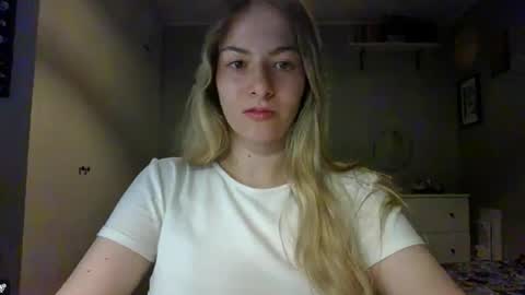 Rosie online show from October 6, 6:44 am
