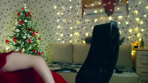 Rosie is waiting for YOU online show from January 7, 12:29 pm